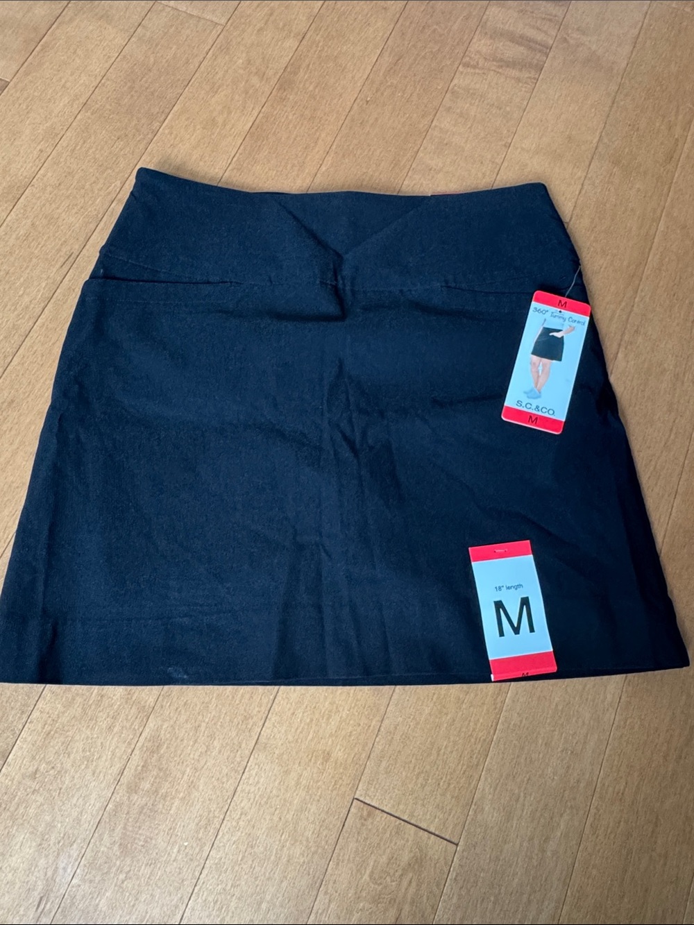 NWT S.C. & Co Tummy Control Skort in Medium
